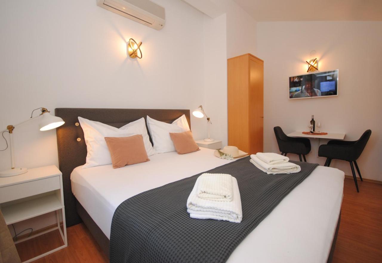 Apartments Dilk Вис Экстерьер фото